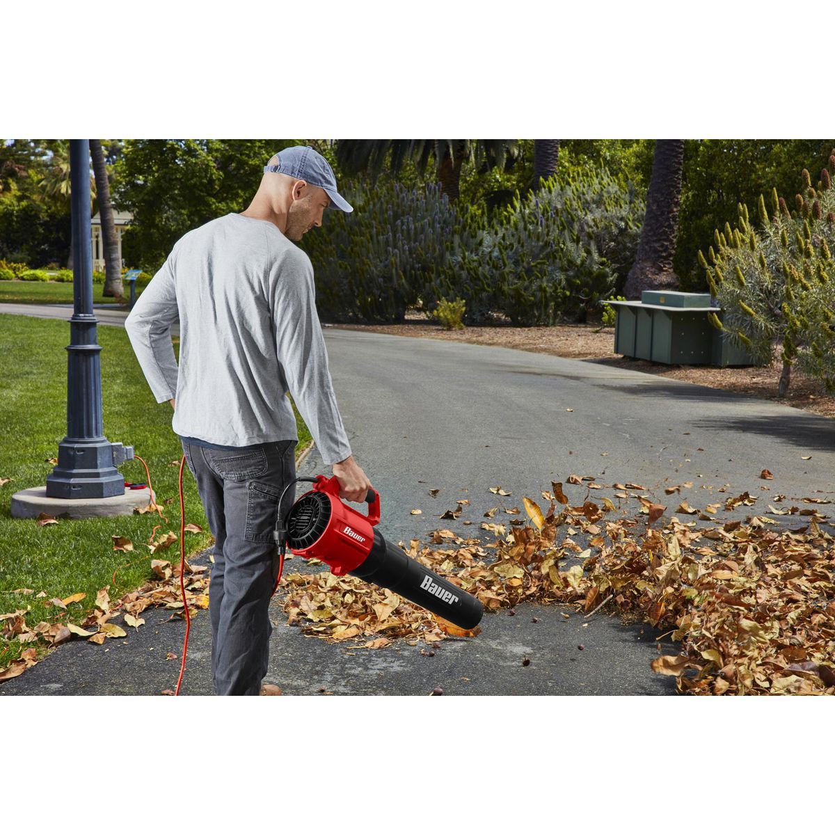 12 Amp 115 MPH 805 CFM Electric Blower U305603