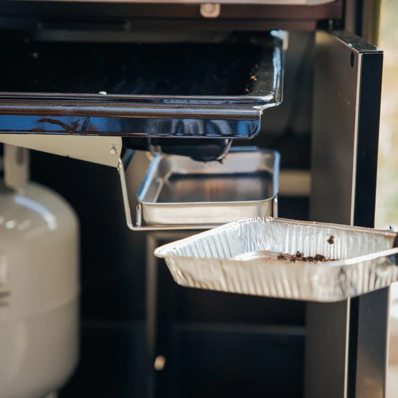 3-Burner Natural Gas Grill with Sear Burner Q957