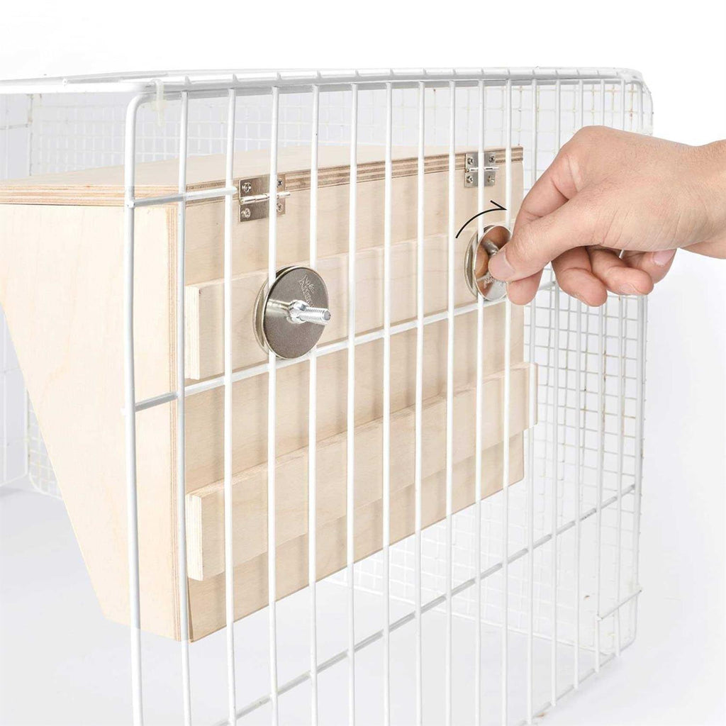 Wooden Hay Manger with Seat E472