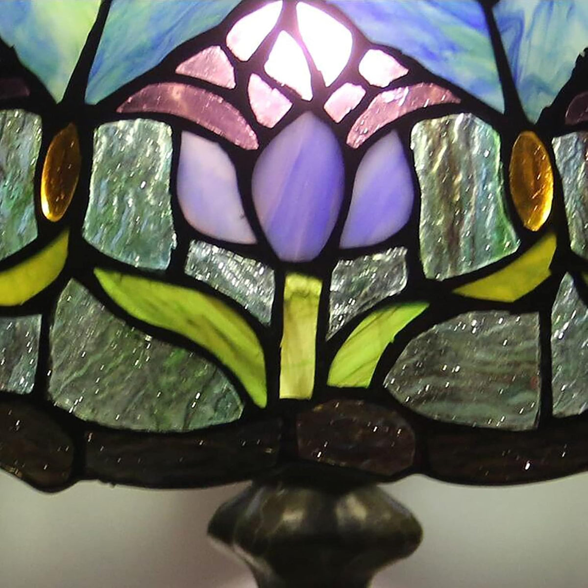 Purple Tulip Stained Glass Table Lamp 12 Inches Q150