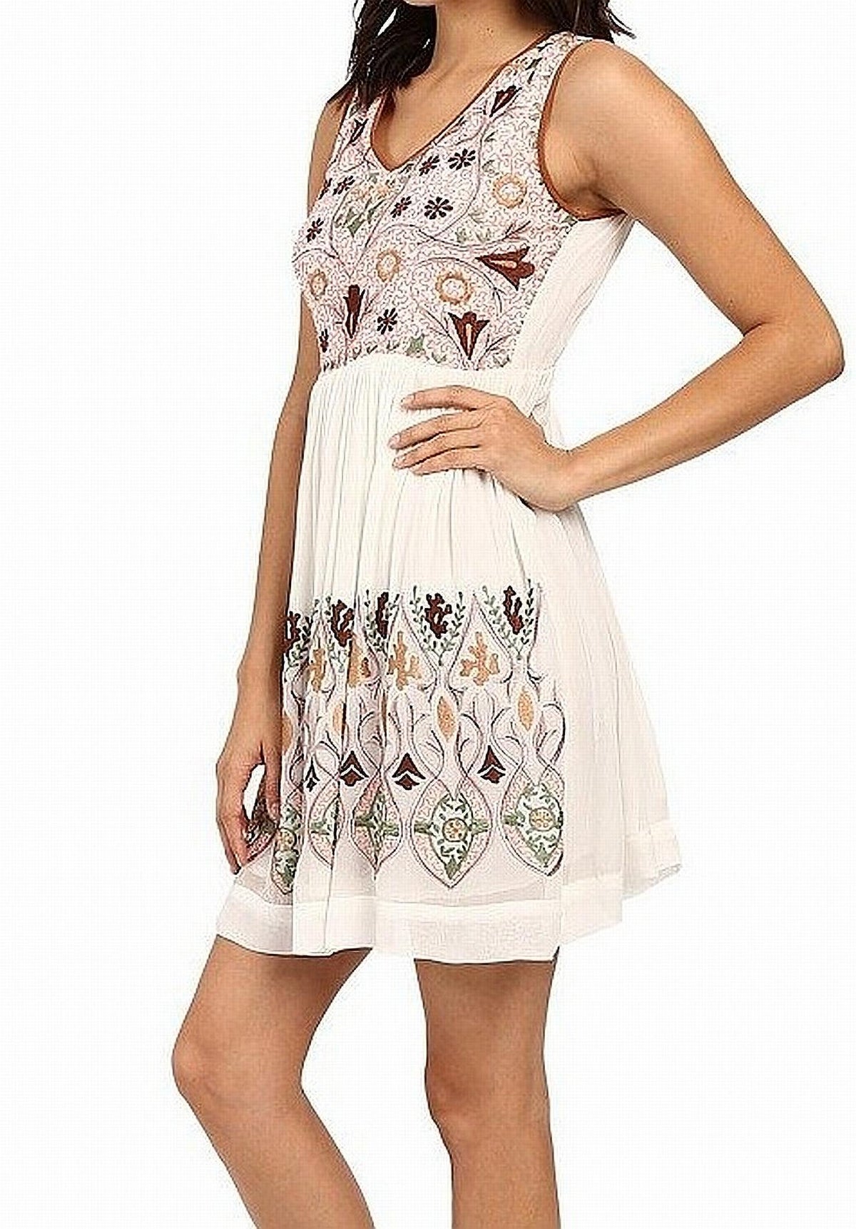 IVORY V-NECK DRESS K133