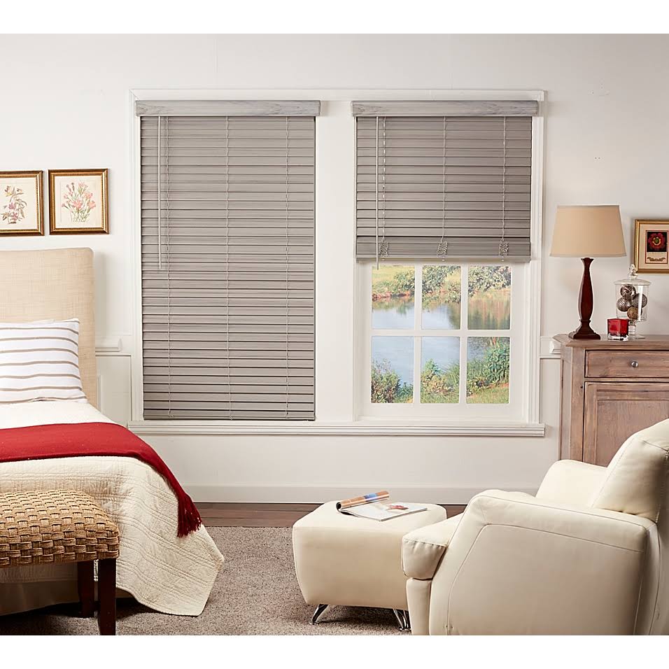 Cordless Faux Wood Blind in Grey F224801