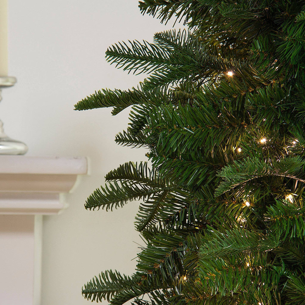 7.5' Pre-Lit Green Tree with Fairy Lights Z26927