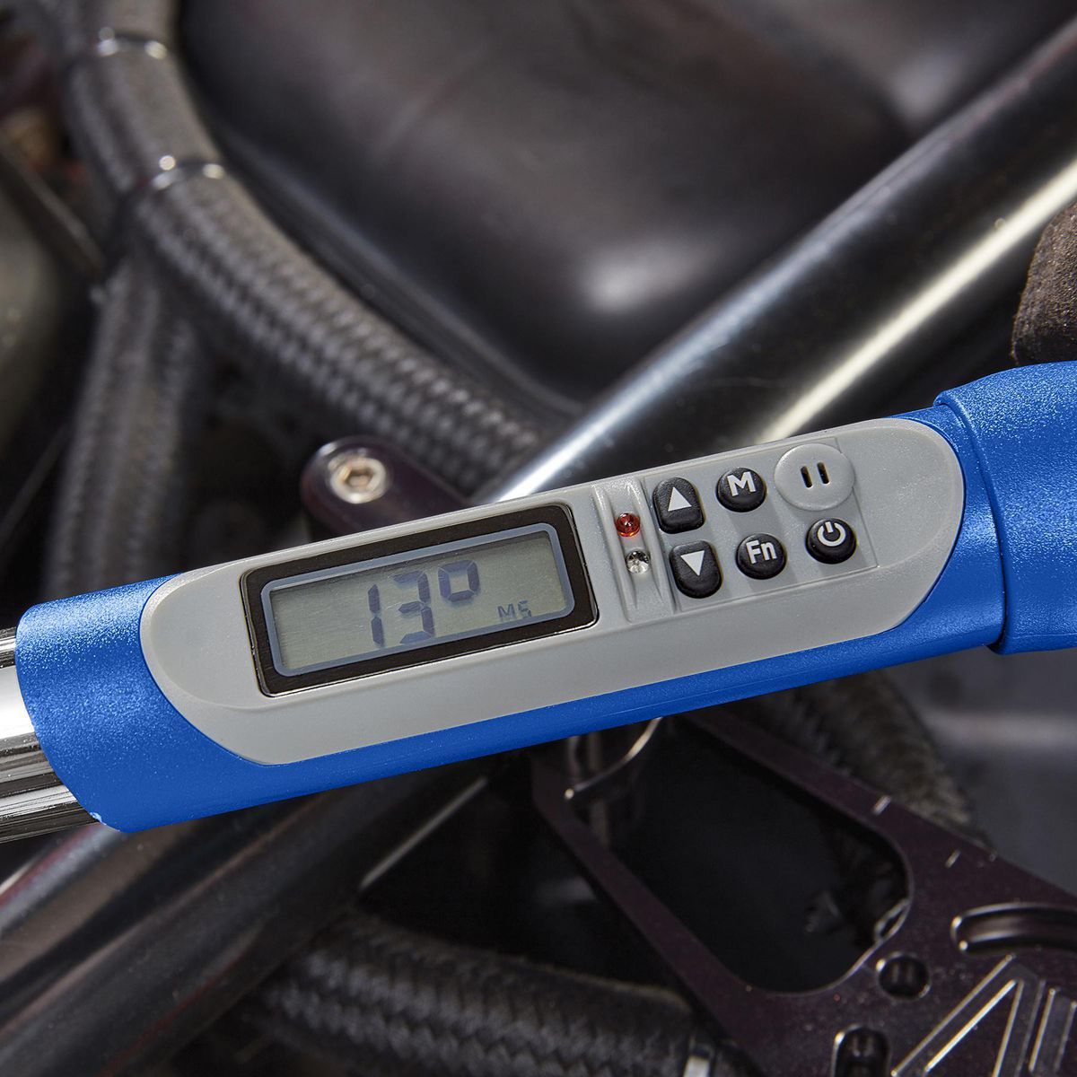 3/8 in. Drive 5 to 100 ft-lb Digital Angle Torque Wrench G50082