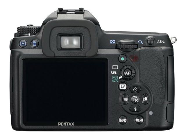 Digital SLR Camera 14.6 MP Black N975735