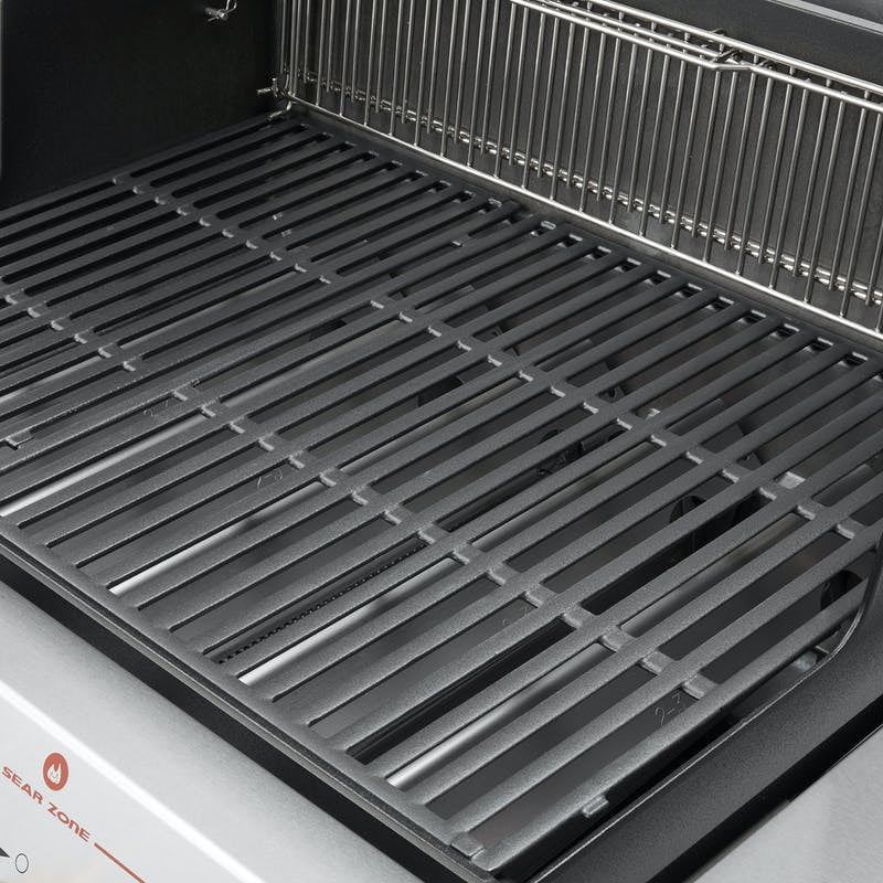 3-Burner Natural Gas Grill with Sear Burner Q957