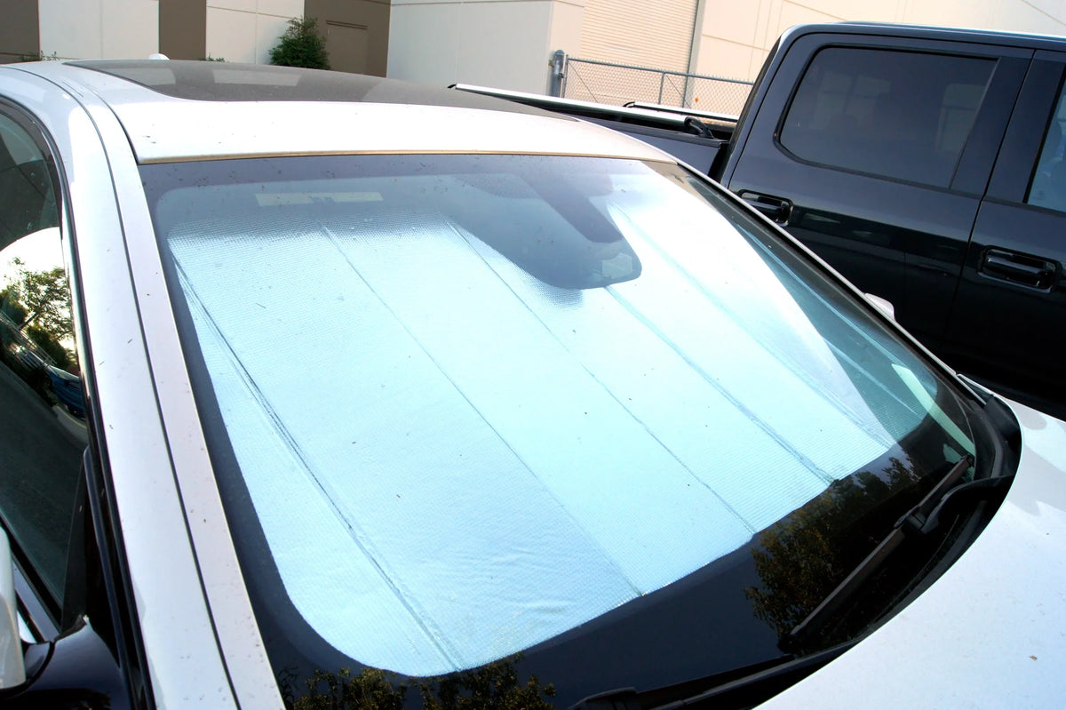 Custom Fit Windshield Sun Shade Protector I33679