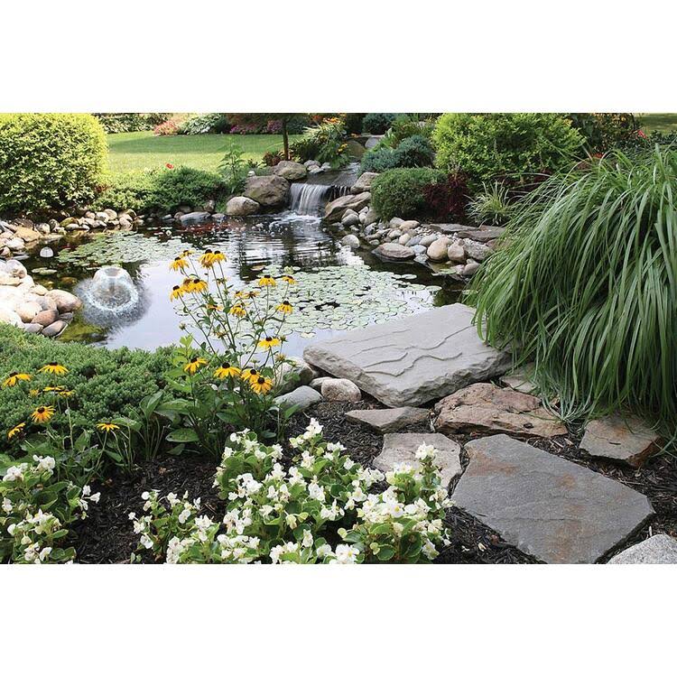400 Gal Pond Kit with Solar Light O7103
