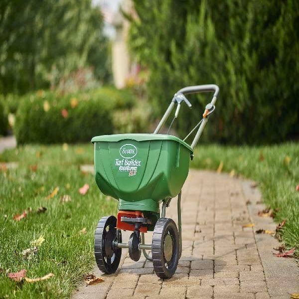 Turf Builder Broadcast Spreader P544