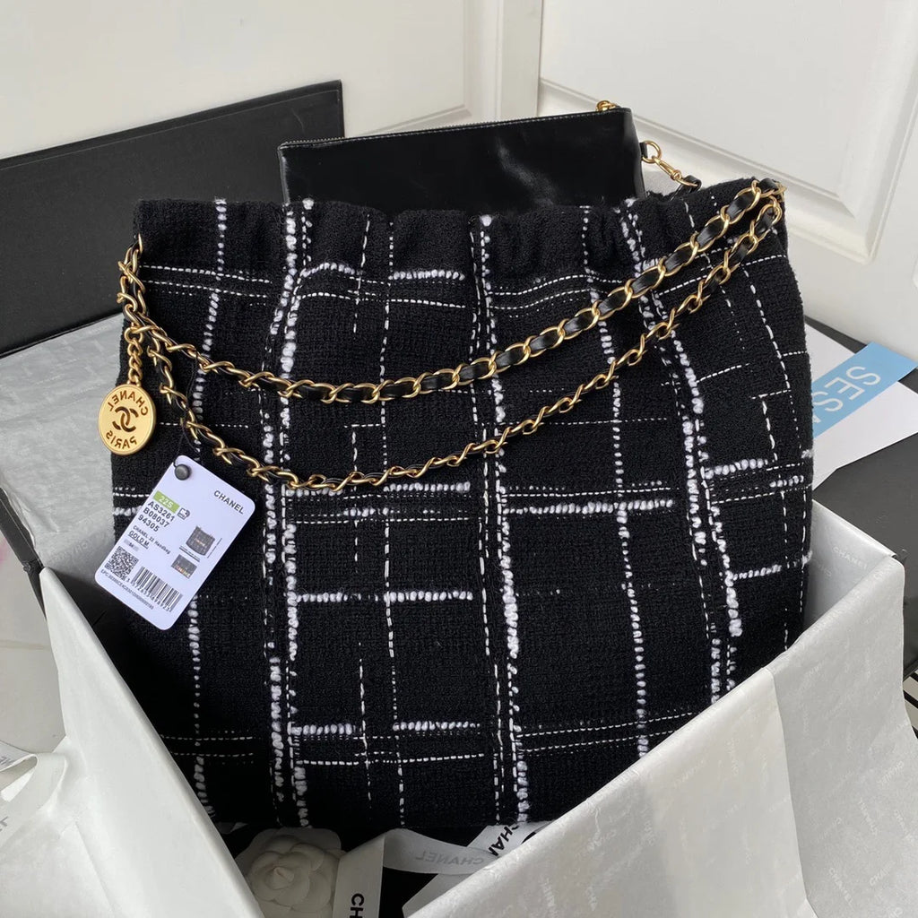 Black Handbag G170627