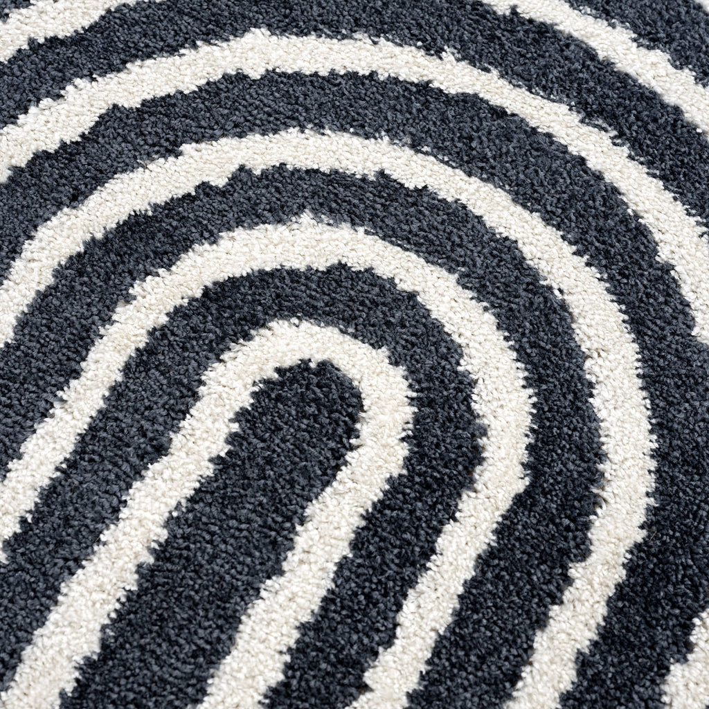 8 x 10 Cream Charcoal Area Rug W3642