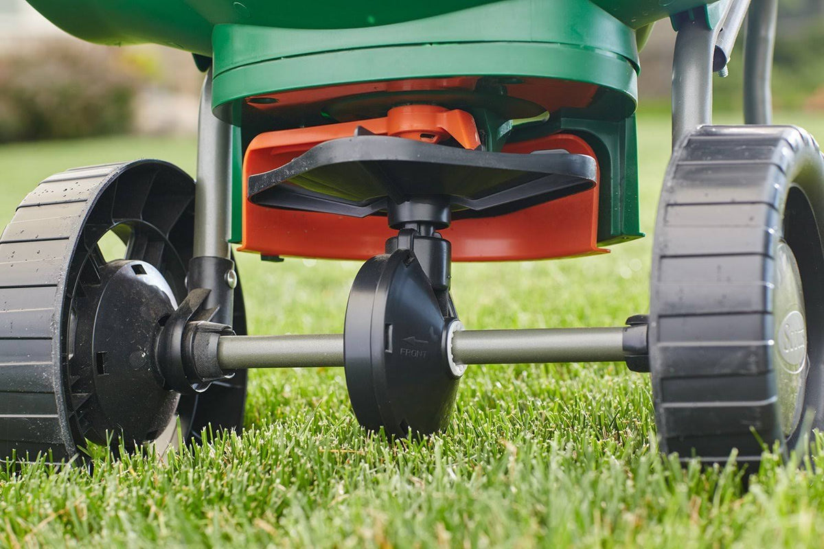 Turf Builder Broadcast Spreader P544