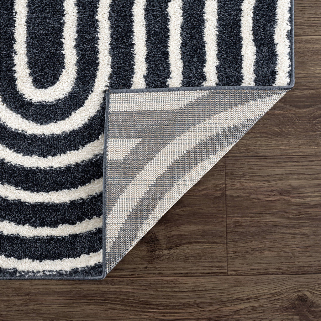 8 x 10 Cream Charcoal Area Rug W3642