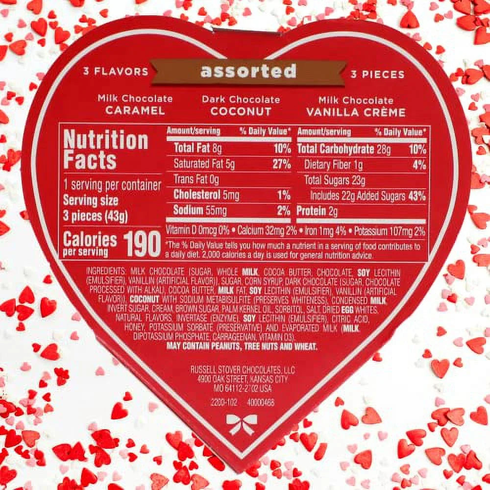 Set Of 4 Heart Shaped Chocolate Gift Boxes With Milk And Dark Chocolates K5232