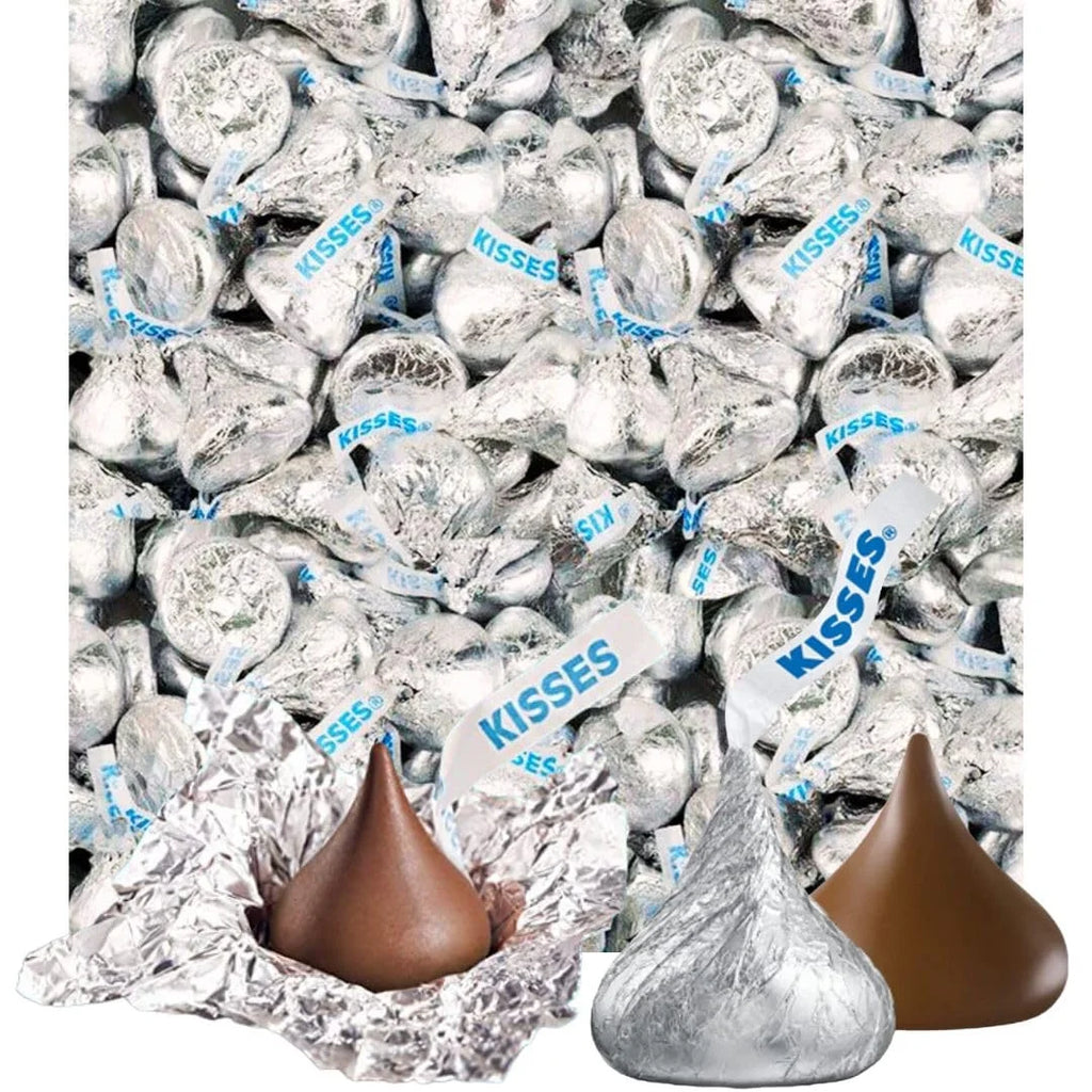 Milk Chocolate Candy In Silver Foil - 2 Pound Y460341