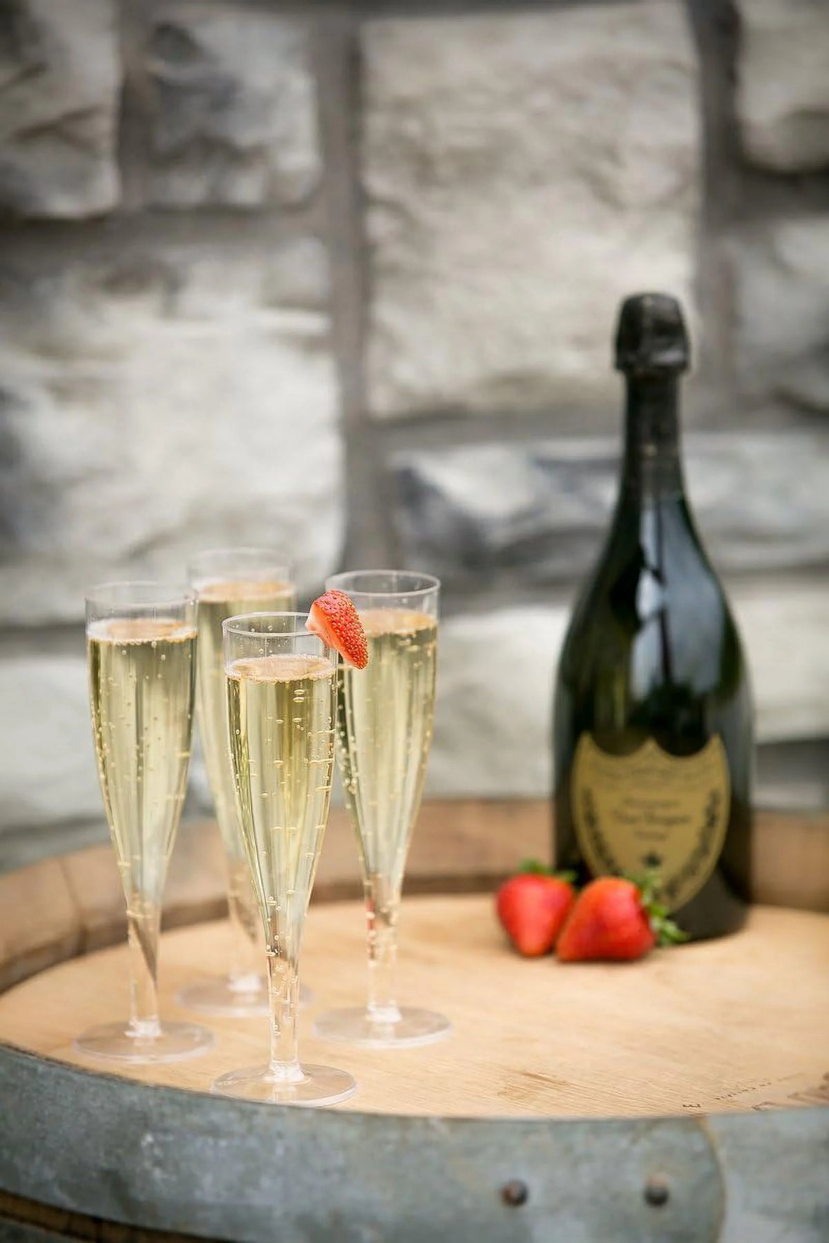 1 Piece Hard Plastic Champagne Flutes, 5 Oz, Clear F16847