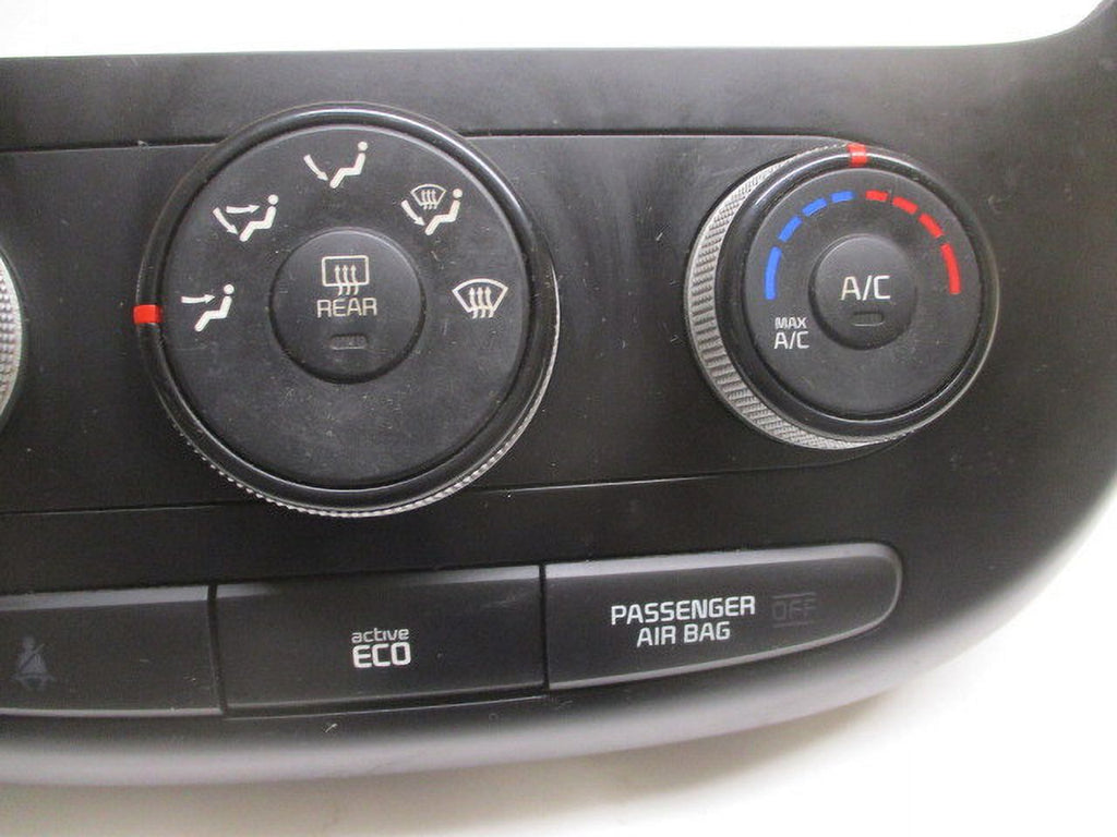 Pre-Owned Kia Soul Manual Climate AC Heater Temperature Control E20536