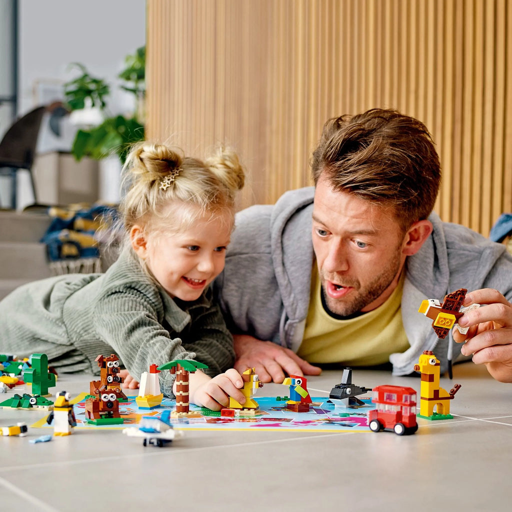950 Piece Building Toy A679