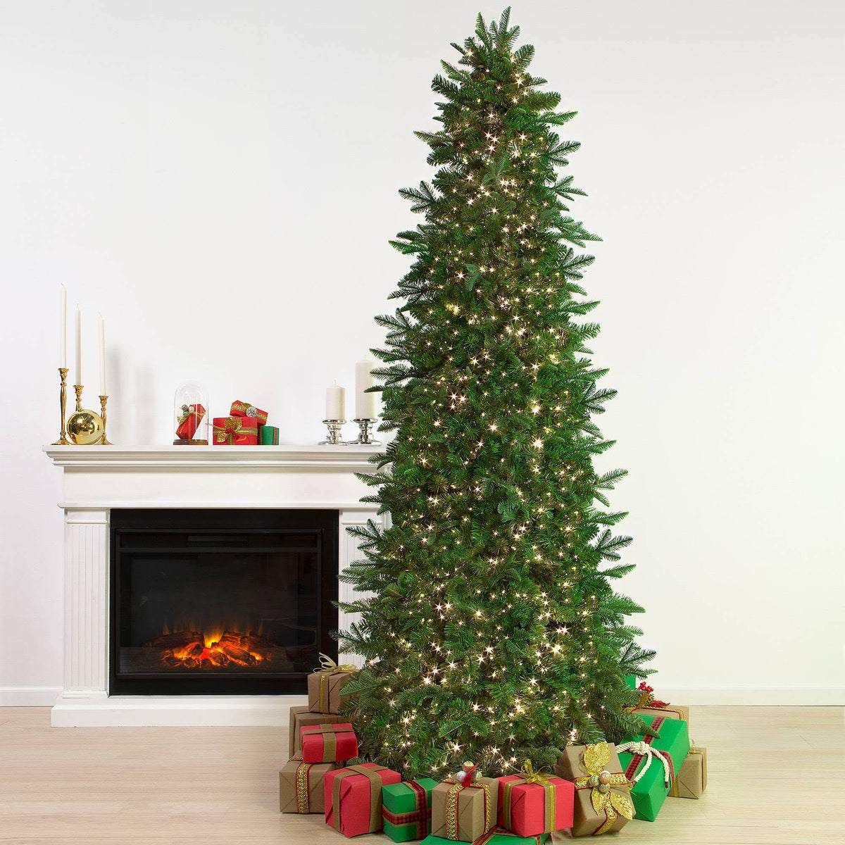 7.5' Pre-Lit Green Tree with Fairy Lights Z26927