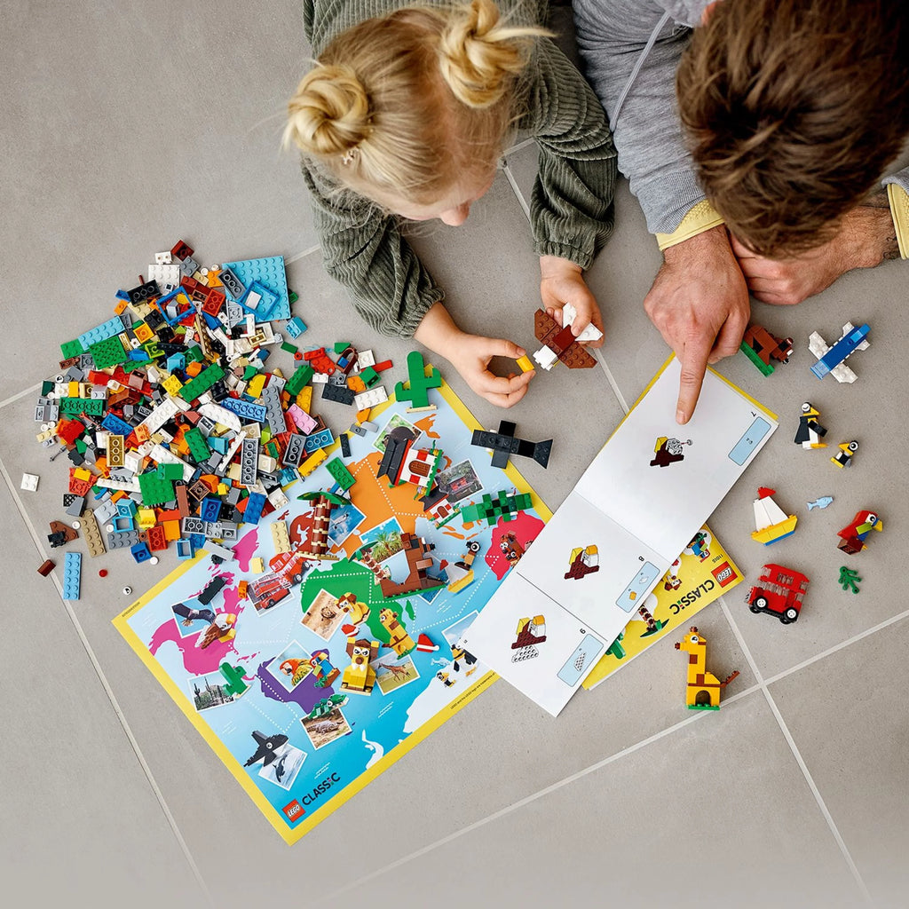 950 Piece Building Toy A679