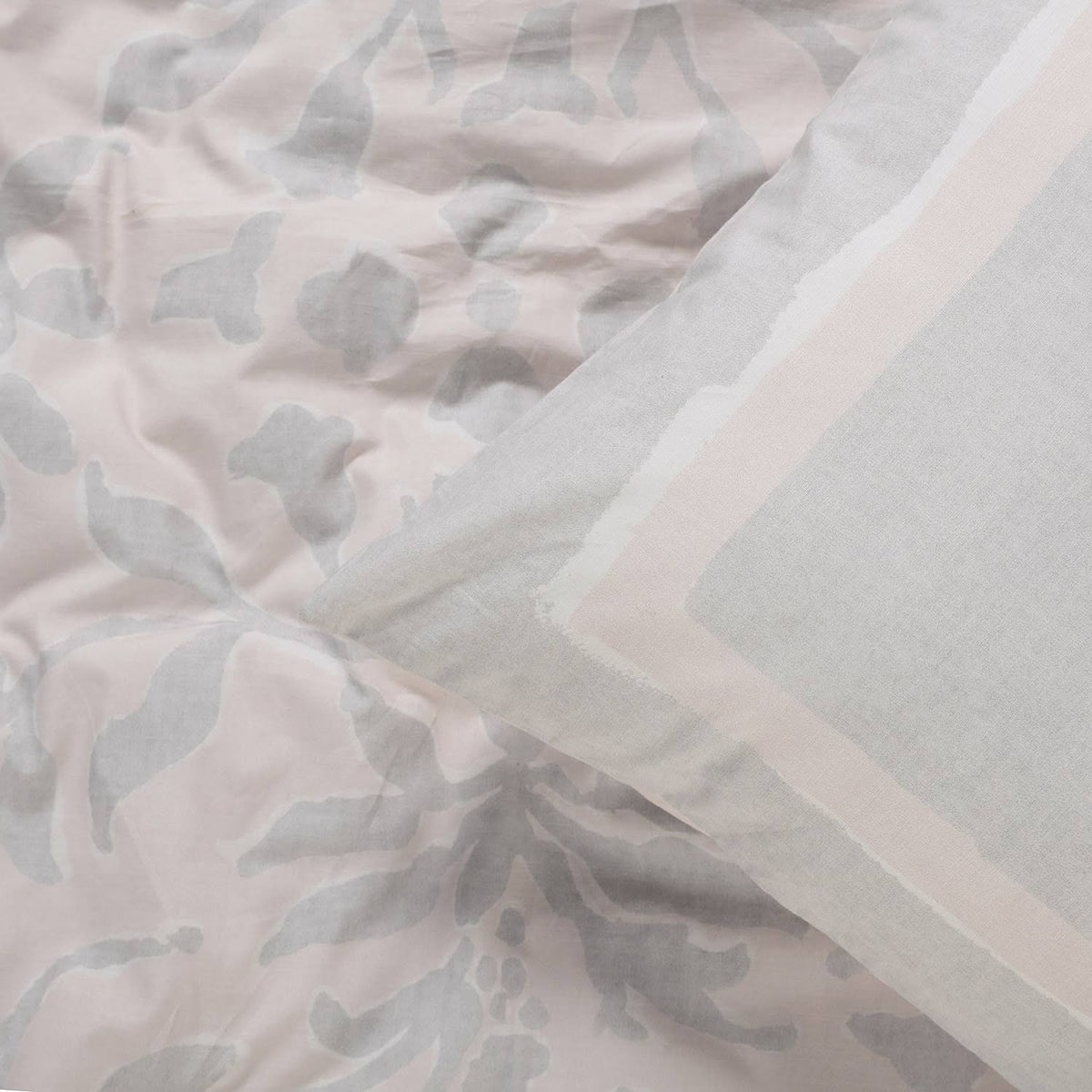Grey and Tan Cotton Percale Reversible Duvet Cover Set - Queen F926669