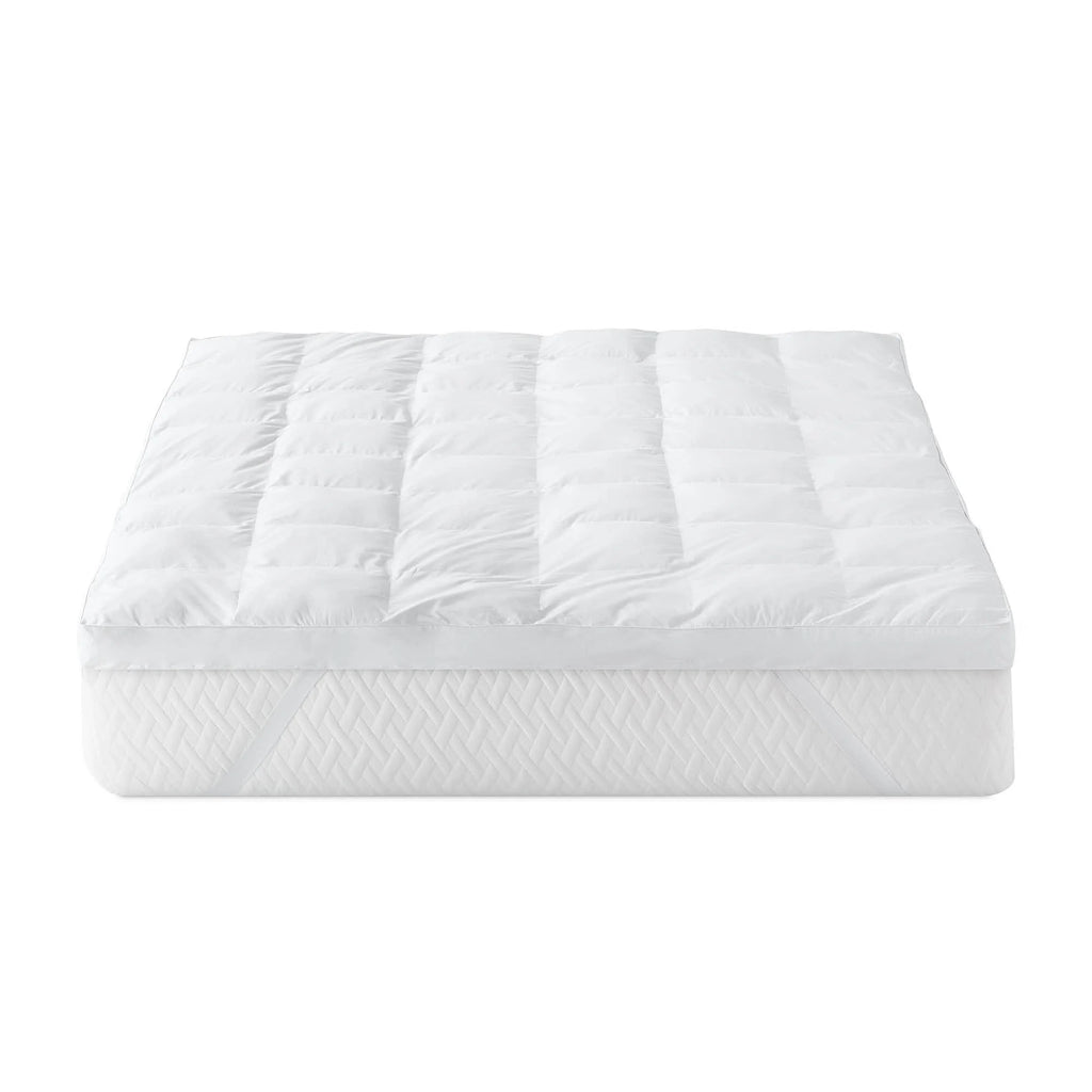 Queen Plush Pillow Top Mattress Topper with Straps G78874